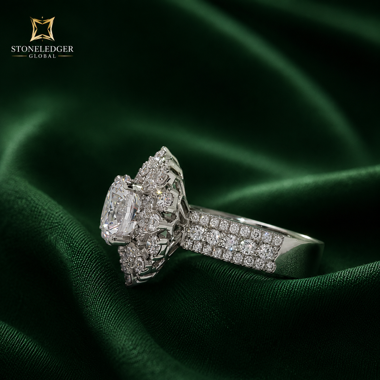 Royal Halo Luxe Diamond Ring