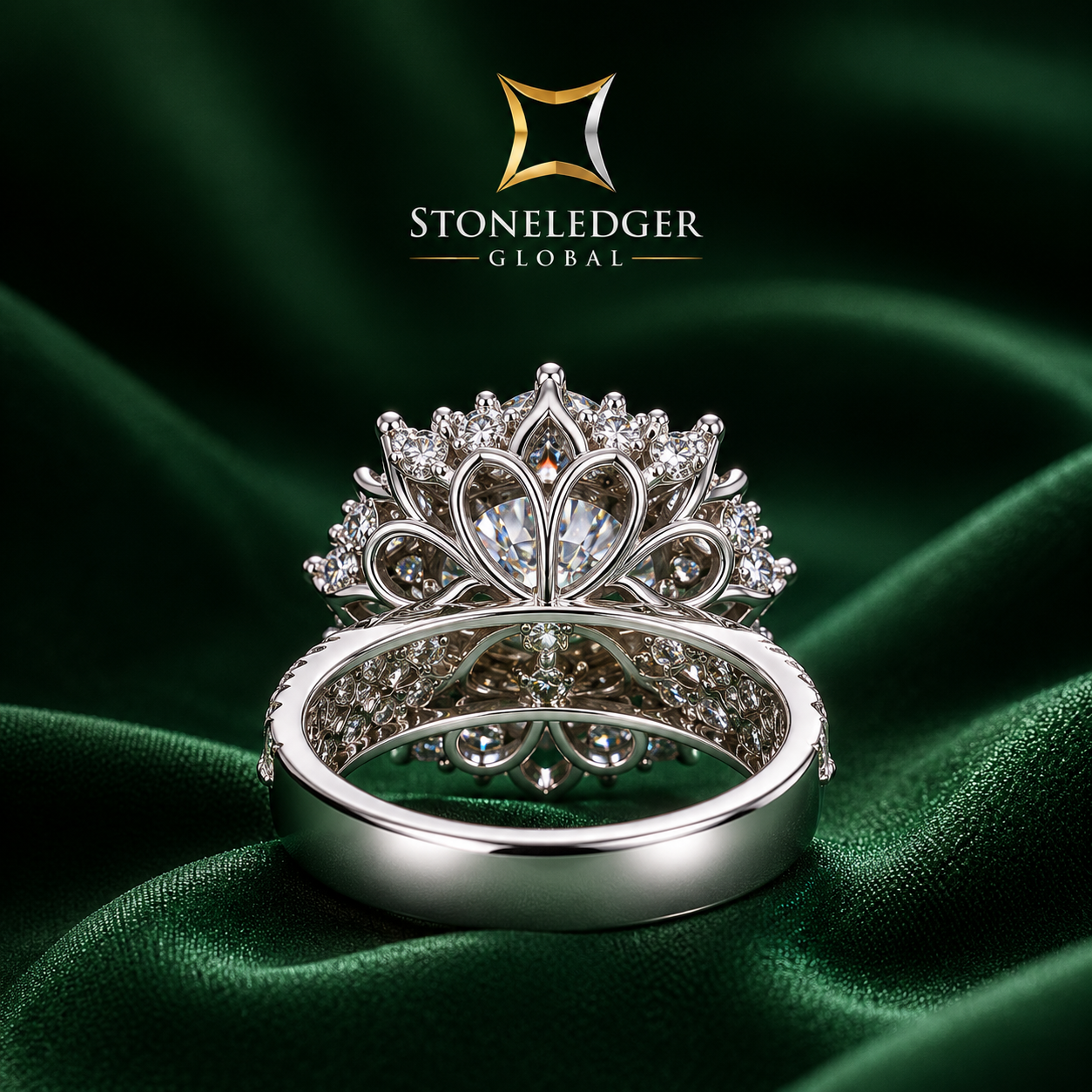 Royal Halo Luxe Diamond Ring